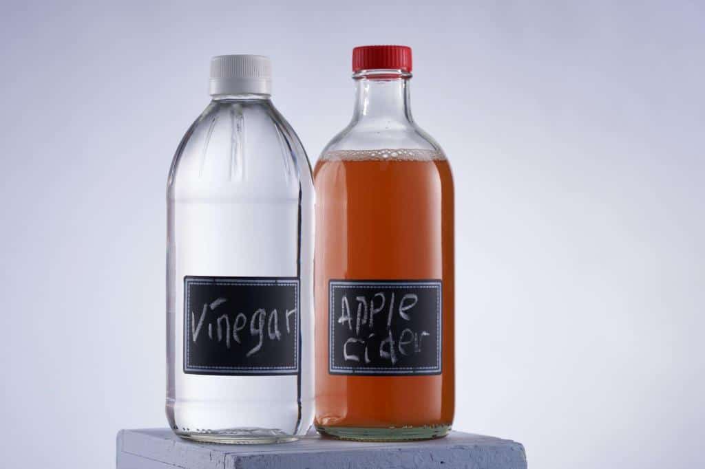 vinegar in bottles white brown