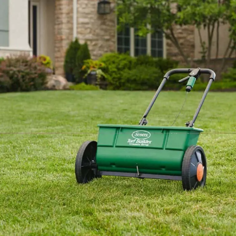 Scotts Turf Builder Classic Drop Spreader